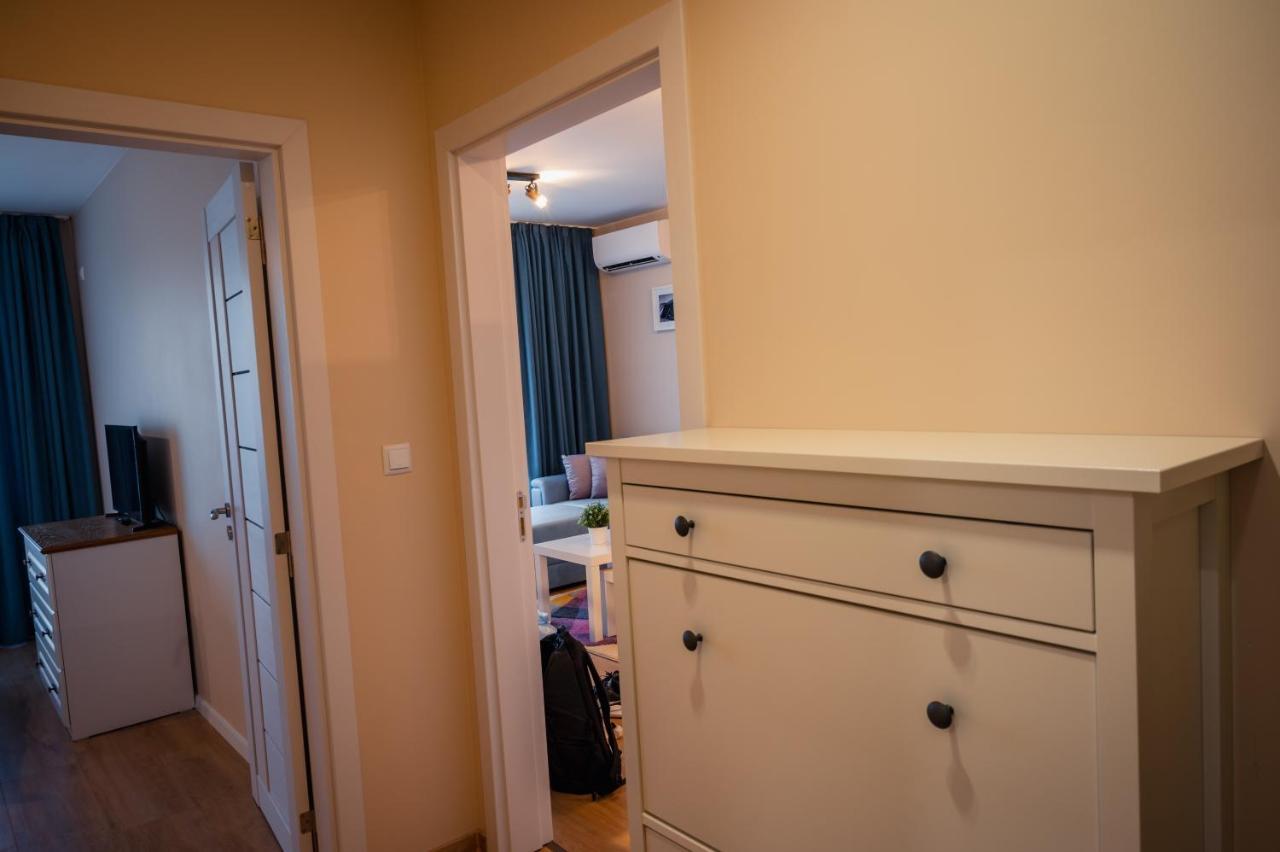 Emerald Suite With Private Parking Varna Exterior photo