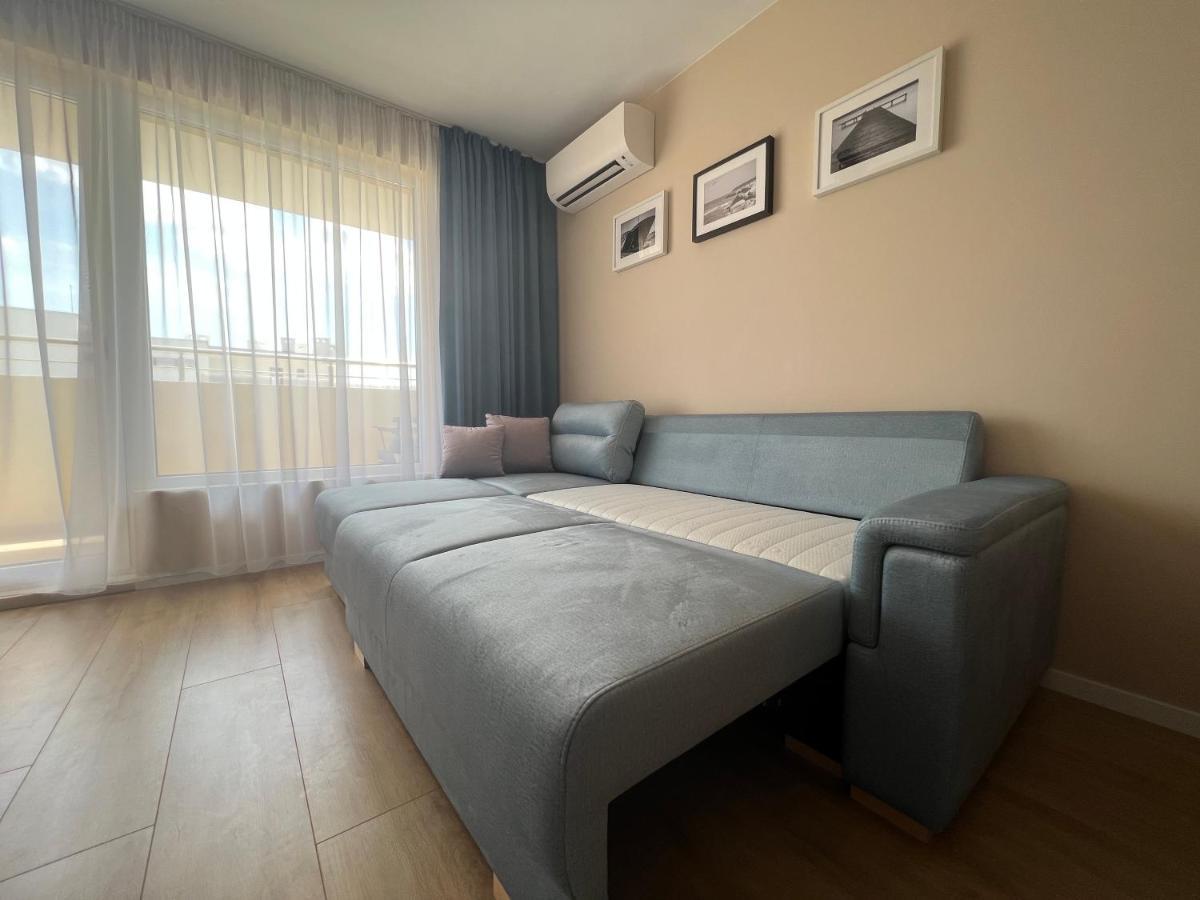 Emerald Suite With Private Parking Varna Exterior photo