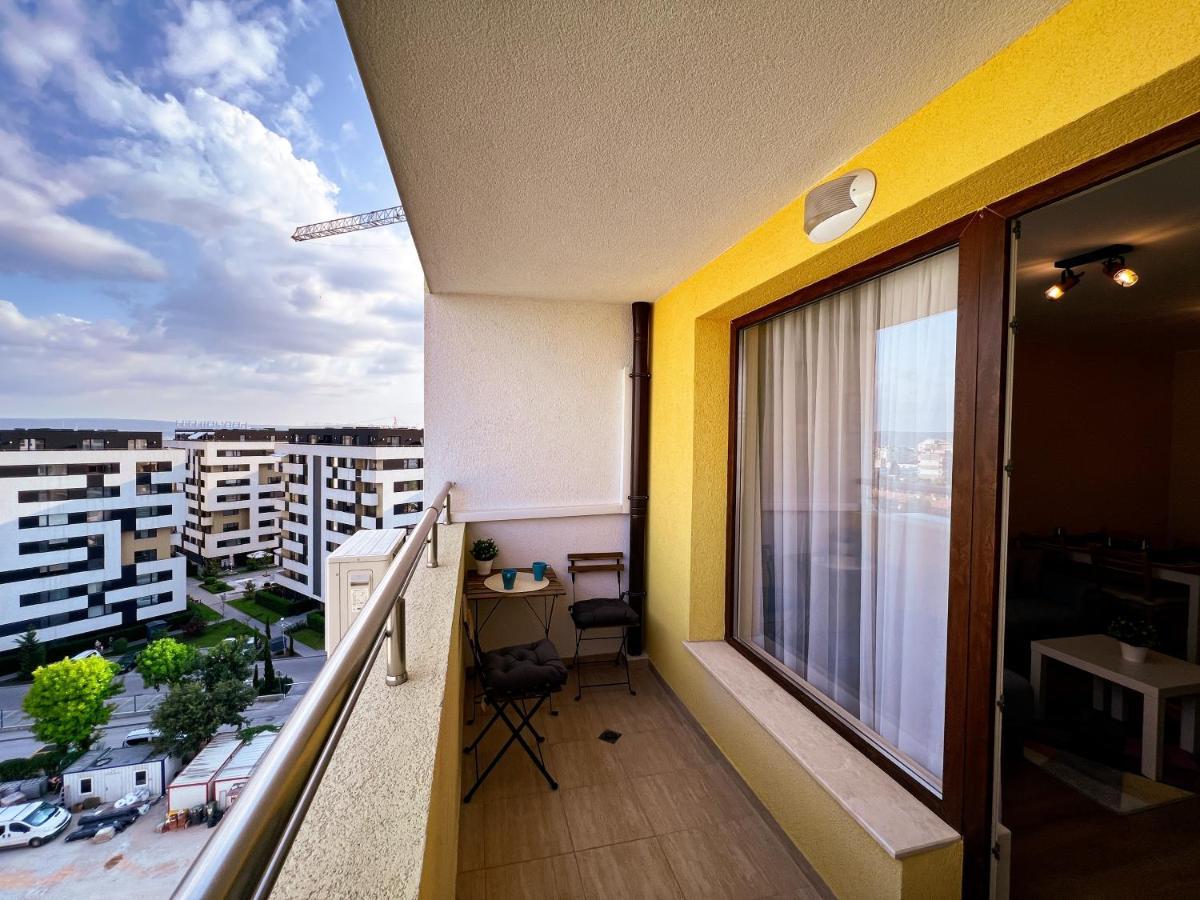 Emerald Suite With Private Parking Varna Exterior photo